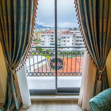 Towers D-24 Apartamento