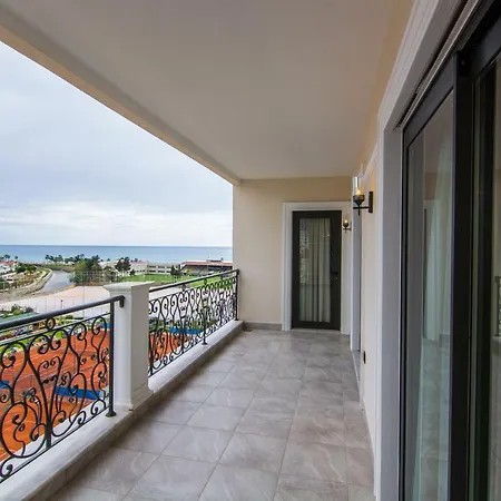 Towers D-24 Apartamento